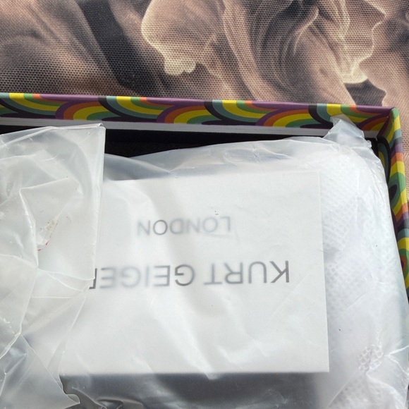 Kurt Geiger Colorful Geometric Box - Picture 2 of 6